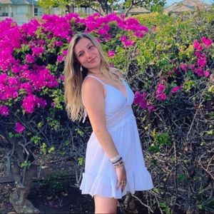 Meet your Posher, Julia